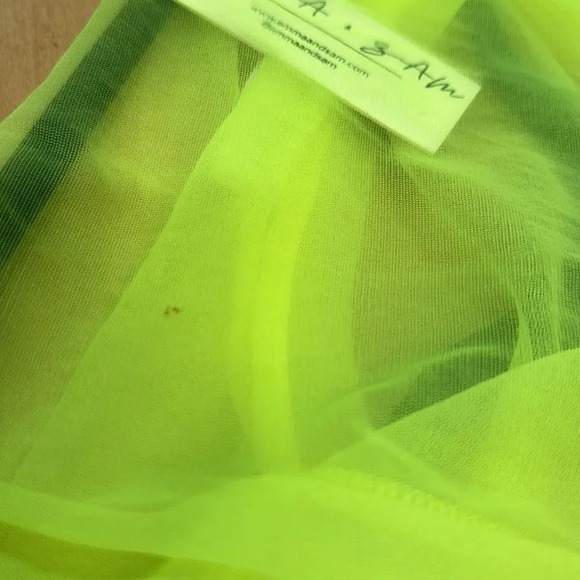 Emma &Sam green crop top small no attach tags - Picture 6 of 6